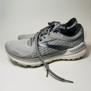 Brooks Men's Athletic Gray Running Shoes